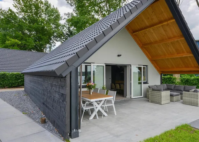 Lovely In With View Vakantiehuis Kerkdriel