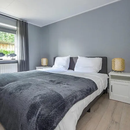 Lovely In With View Дом отдыха